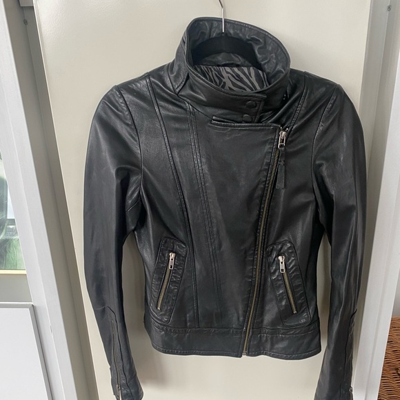 Mackage Aritzia Black Leather Lambskin Jacket XS - Picture 6 of 8
